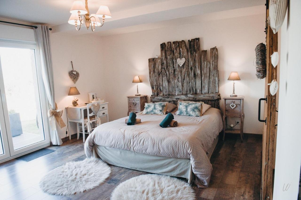 Bed and Breakfast Au Charme D'Antan Feron Екстер'єр фото